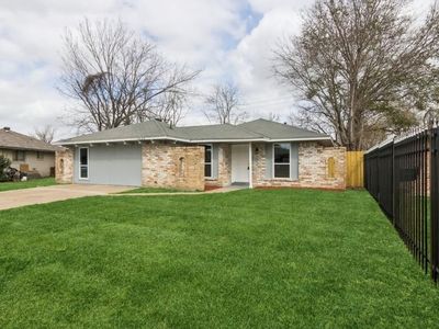 8646 Whitecastle Ln