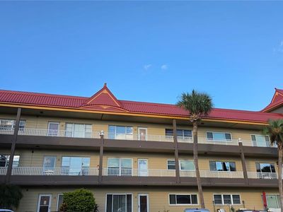 2402 ECUADORIAN WAY #48