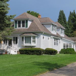 3220 South 116th STREET