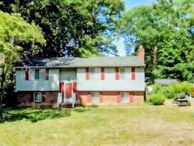 9636 Della Dr