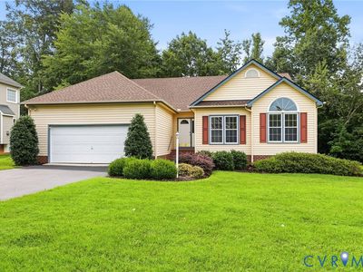 11811 Hardwood Dr