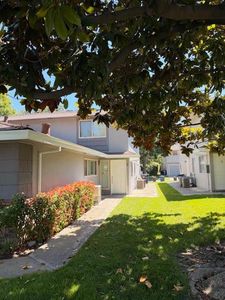6244 Longford Dr APT 3