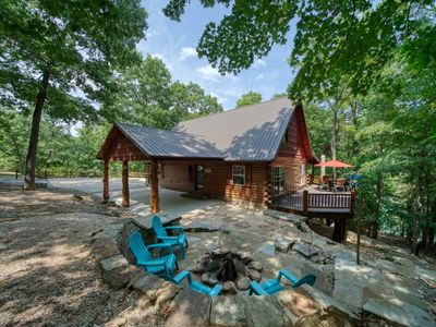 446 Lakeside Rd