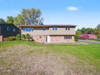 Property at 2000 Westview Dr, Hastings, MN