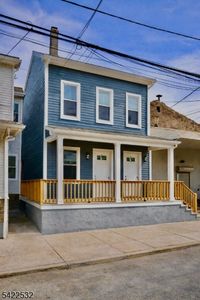 68 Arch St