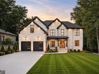 570 Power Ave