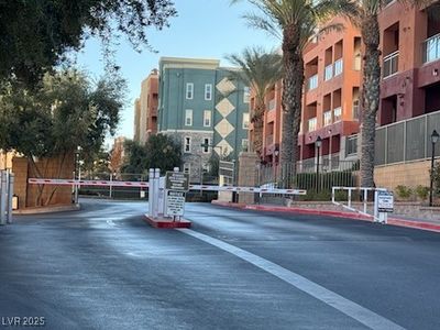 31 E Agate Ave UNIT 306