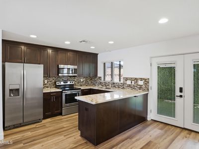 5805 N GRANITE REEF Road