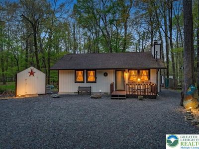 Property at 247 Farmers Ln, Pocono Lake, PA