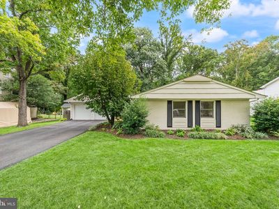 13127 Madonna Ln