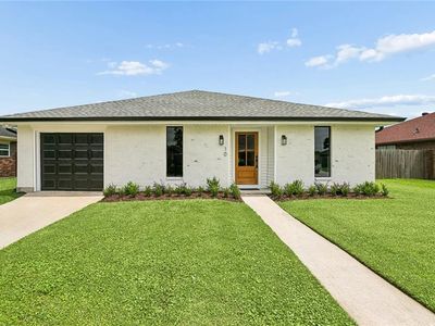 10 Darbonne Ct