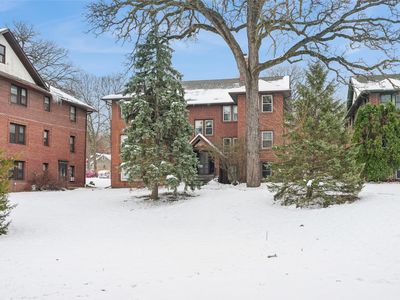 3932 University Ave APT 2