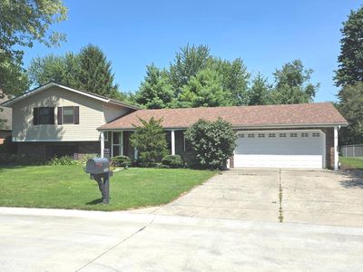 648 Yosemite Dr