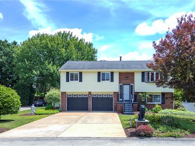 241 Laurel Dr