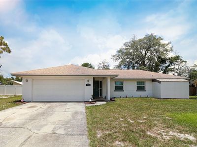 1560 Guinevere Dr