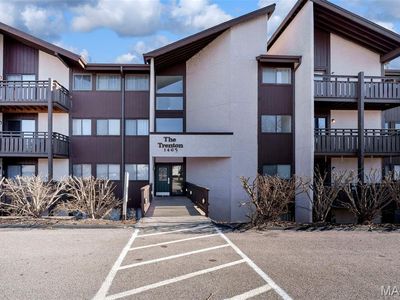 1465 Heritage Lndg APT 403