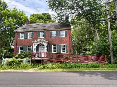 16 Lee Street