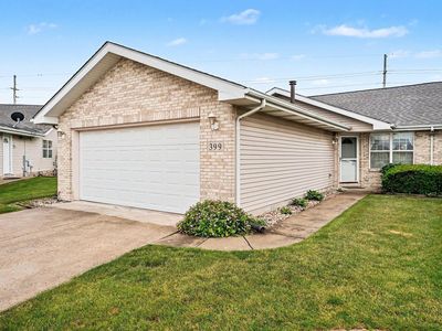 399 Golden Oak Ct