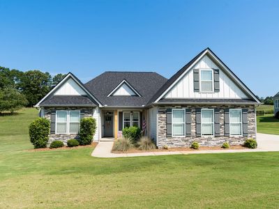 240 W Ridgewater Dr
