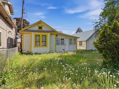 Property at 1127 W Gordon Ave, Spokane, WA
