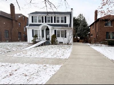 19187 Gainsborough Rd