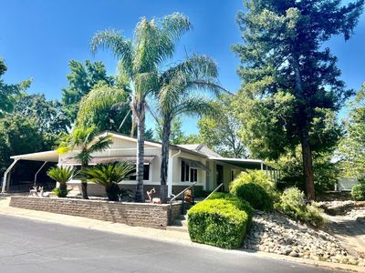 6994 Radiance Cir