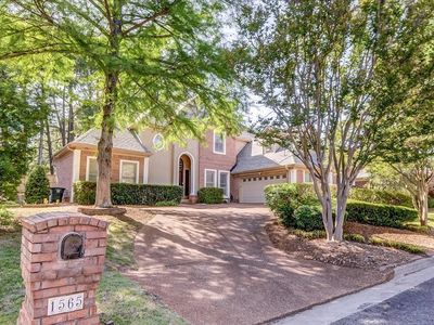 1565 Massey Pointe Ln