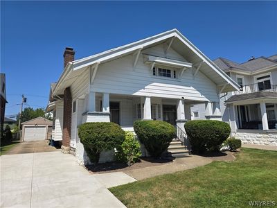 146 Saranac Ave