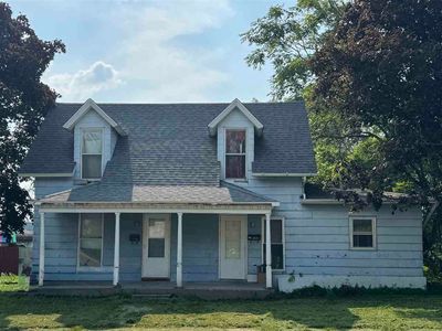 Property at 311 N C Ave, Washington, IA