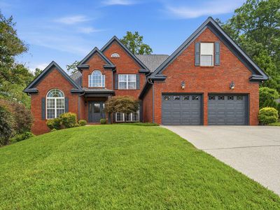 7 Windsor Ln