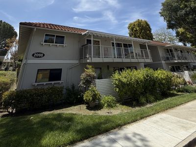 2098 Ronda Granada Unit B
