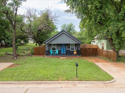 609 E Grant Ave