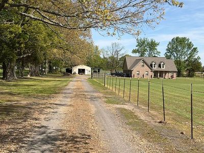 235 Oak Grove Rd