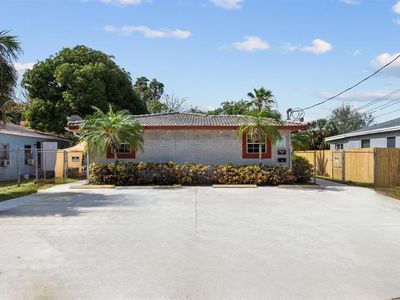 617 NW 15th Avenue