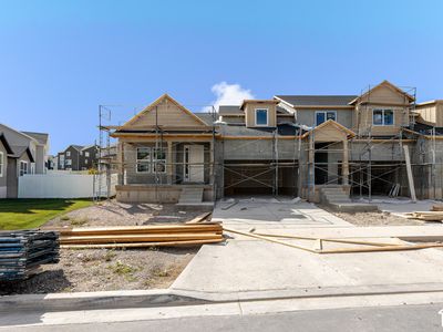 757 N Banner Dr #648