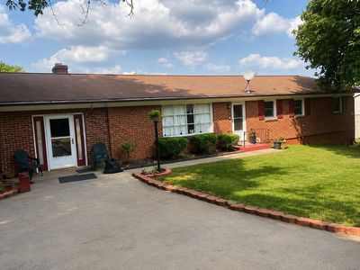 812 Elam Dr
