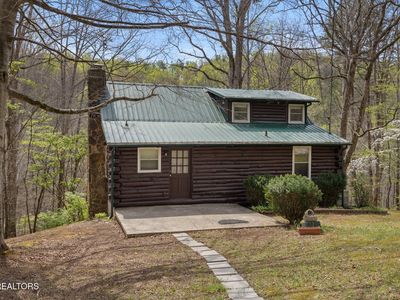 258 Marina Ln