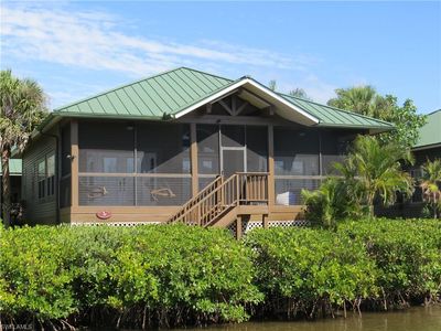 305 Storter Ave N APT 16