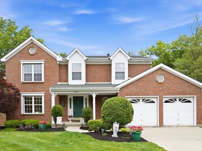 348 Oakwood Park Dr
