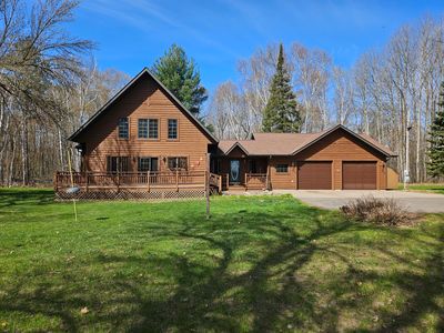 8839 Garden View Rd