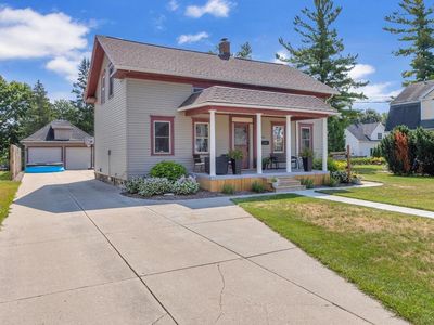 816 4th STREET
