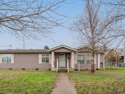 Property at 21 Nandina St, Sweet Home, OR