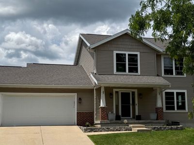 210 Rustic Dr