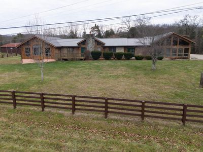 8594 Morehead Rd