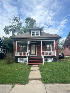805 Congress St