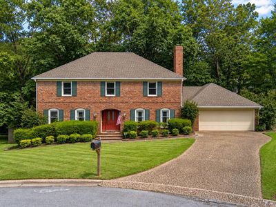 5 Pebble Beach Ct
