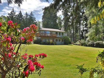 3459 Marine View Drive