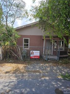 2217 Galveston Ave