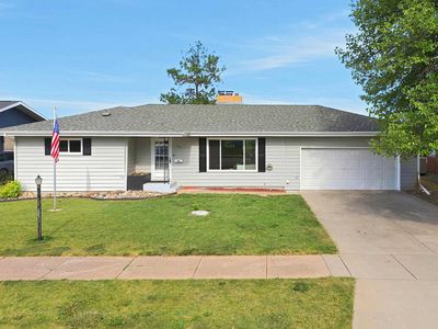 210 Pinedale Dr