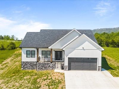 309 Greene Ln